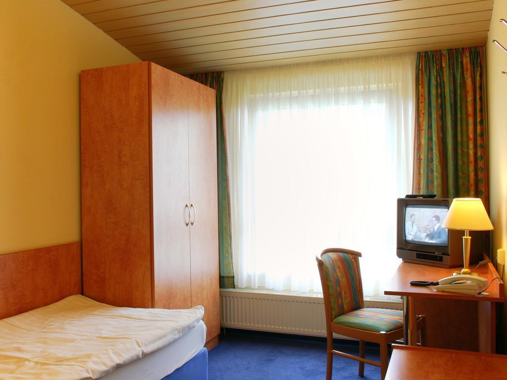 Kaerntner Stub'N Hotel Königslutter am Elm Szoba fotó